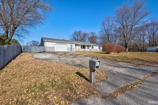 $170,000 | 97 South Acres Drive, Mitchell, IN 47446
