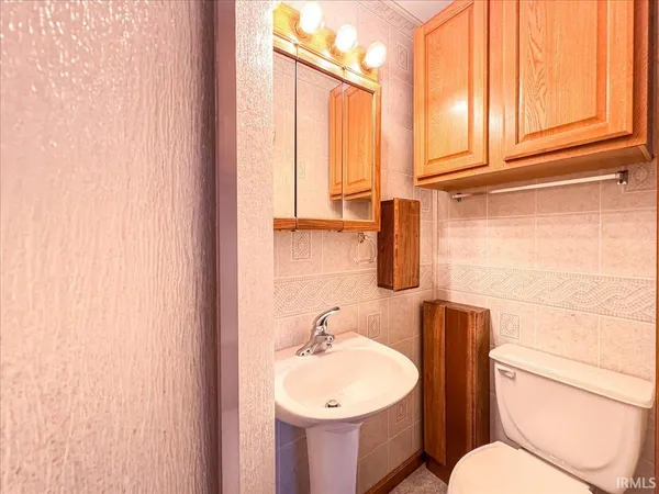 $170,000 | 97 South Acres Drive, Mitchell, IN 47446