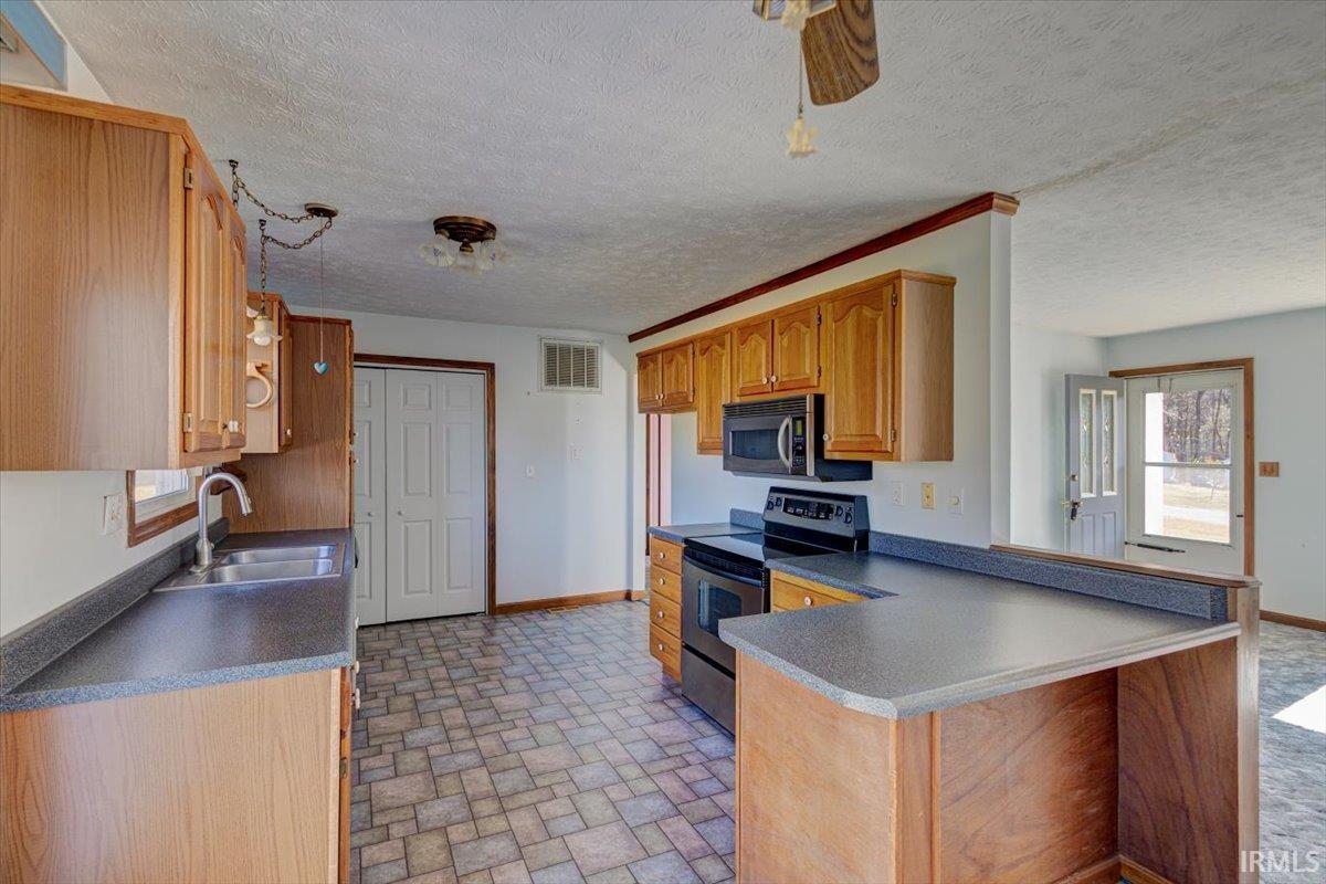 97 South Acres Drive Mitchell, IN 47446 - Photo 9 of 29