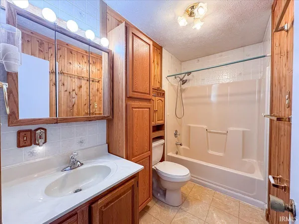 $170,000 | 97 South Acres Drive, Mitchell, IN 47446