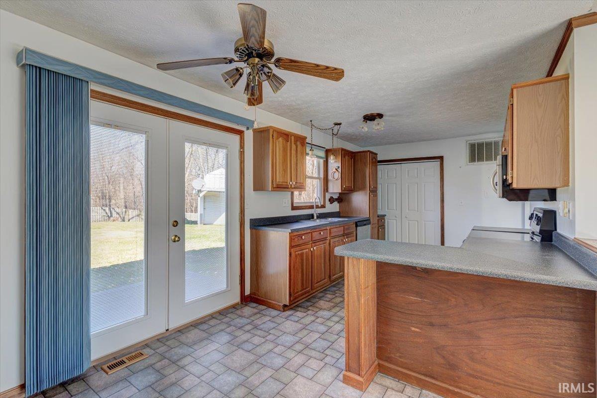 97 South Acres Drive Mitchell, IN 47446 - Photo 10 of 29