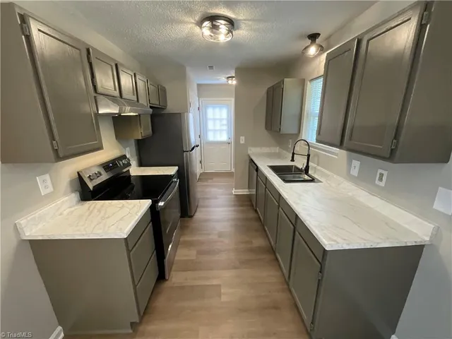 $1,795 | 2711 Ingleside Drive, High Point, NC 27265