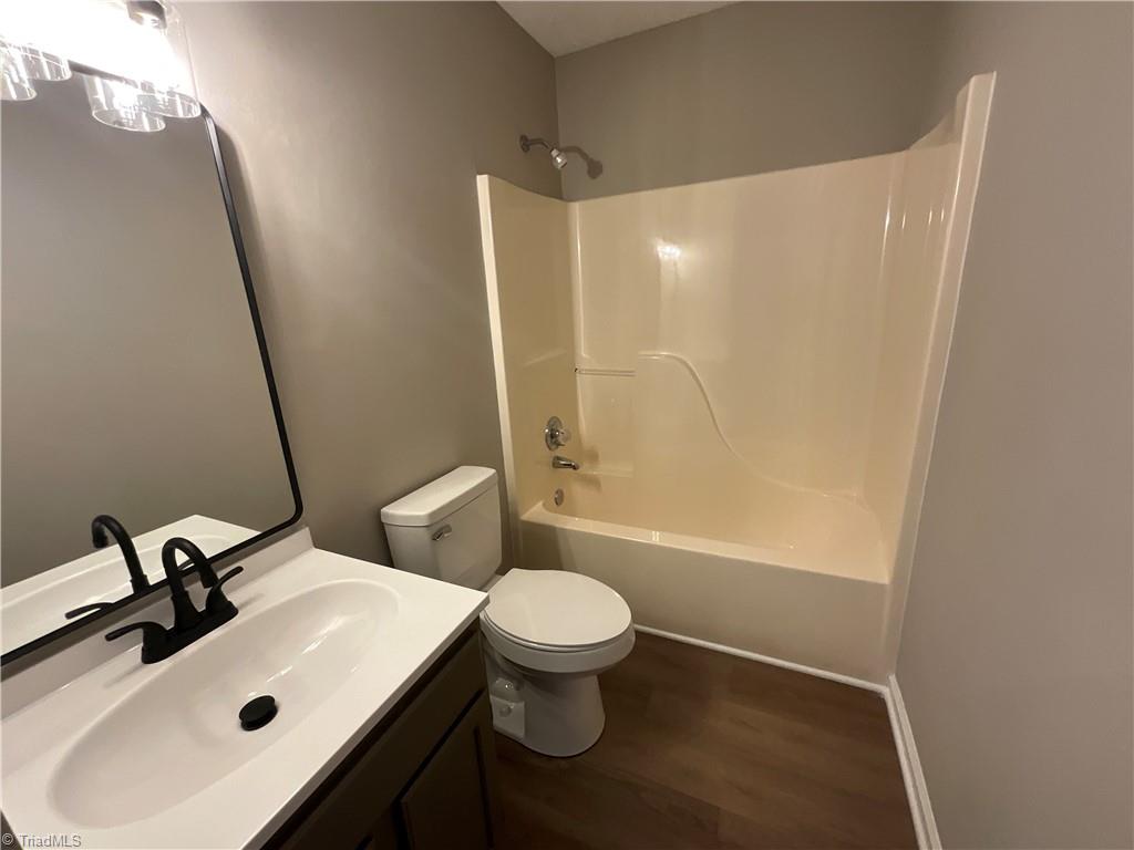 2711 Ingleside Drive High Point, NC 27265 - Photo 19 of 24