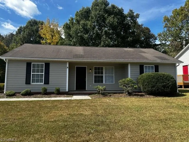 $1,795 | 2711 Ingleside Drive, High Point, NC 27265