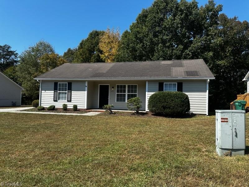 2711 Ingleside Drive High Point, NC 27265 - Photo 6 of 24