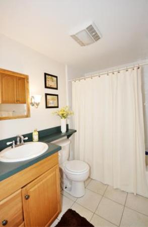 467 Laws Brook Road Concord, MA 01742 - Photo 13 of 25 Gallery Image 13