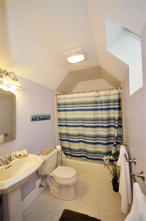 467 Laws Brook Road Concord, MA 01742 - Photo 18 of 25 Gallery Image 18
