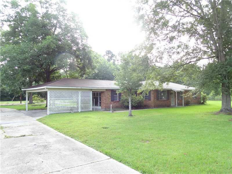 61191 North Mill Road Lacombe, LA 70445 - Photo 2 of 24 Gallery Image 2