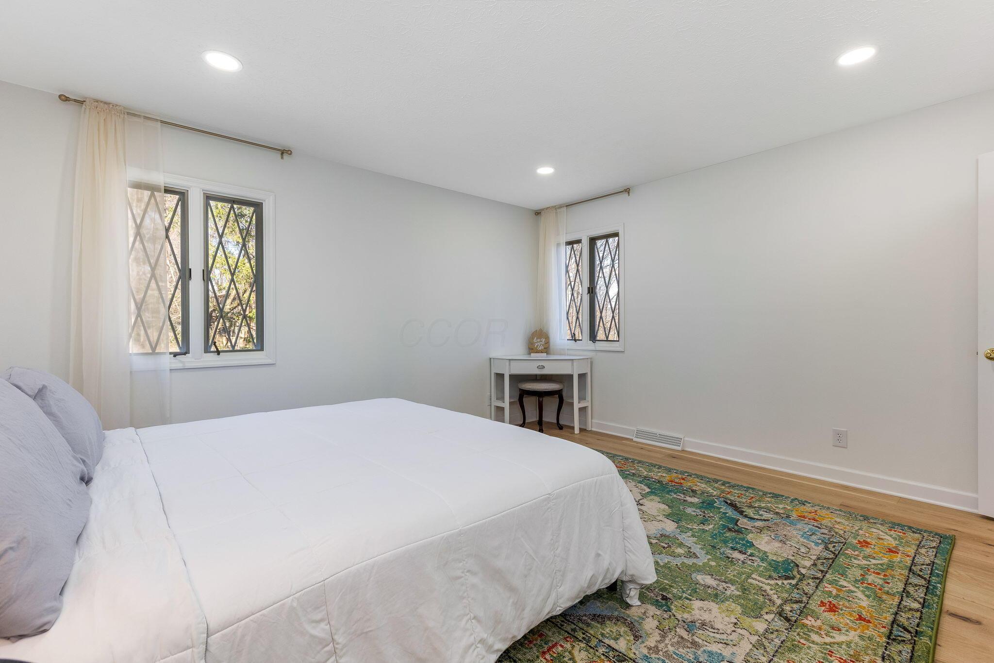 7490 South Section Line Road Delaware, OH 43015 - Photo 28 of 51 1st Floor Bedroom Suite