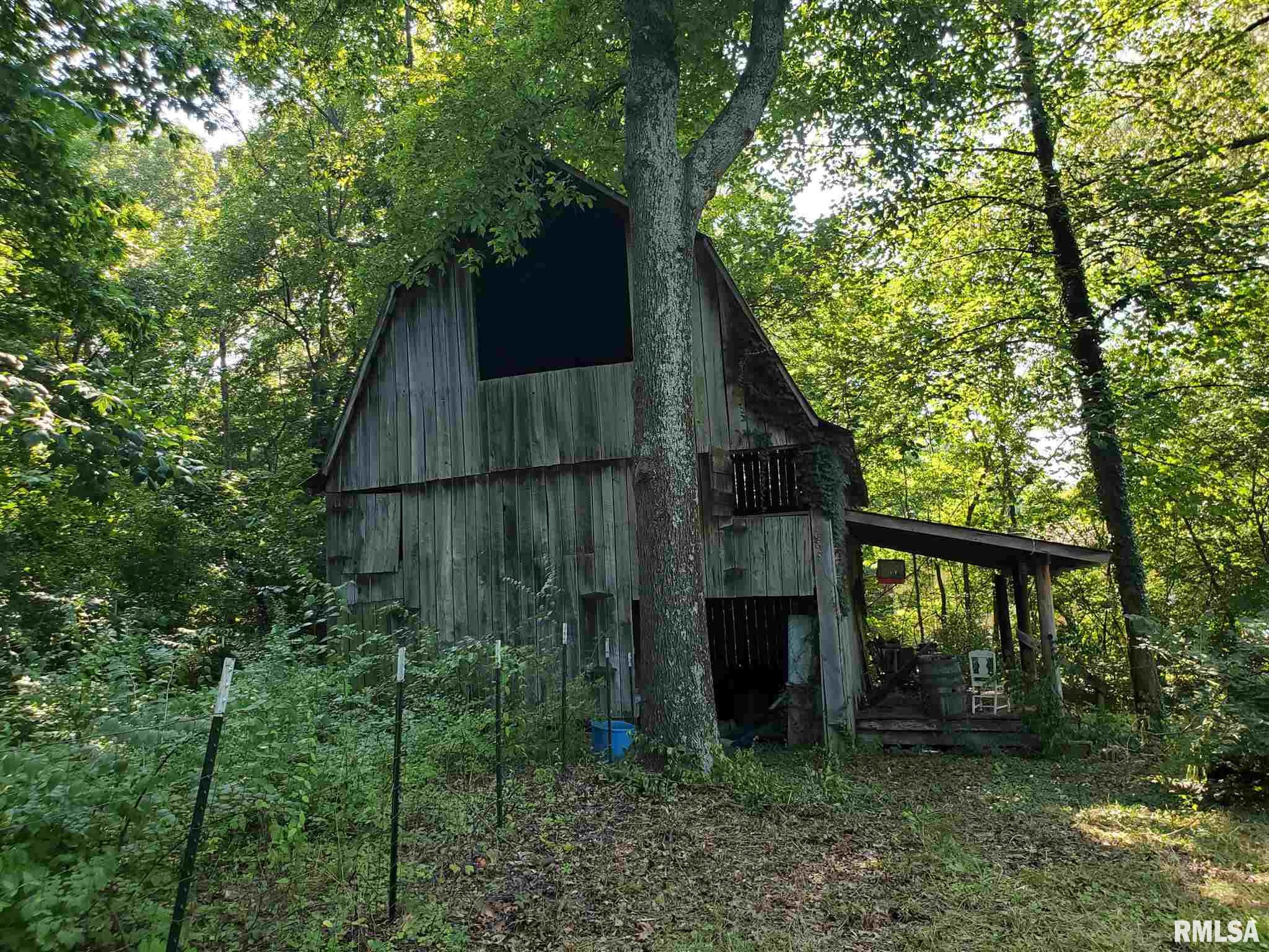 8980 Shawnee Forest Road Equality, IL 62934 - Photo 3 of 27