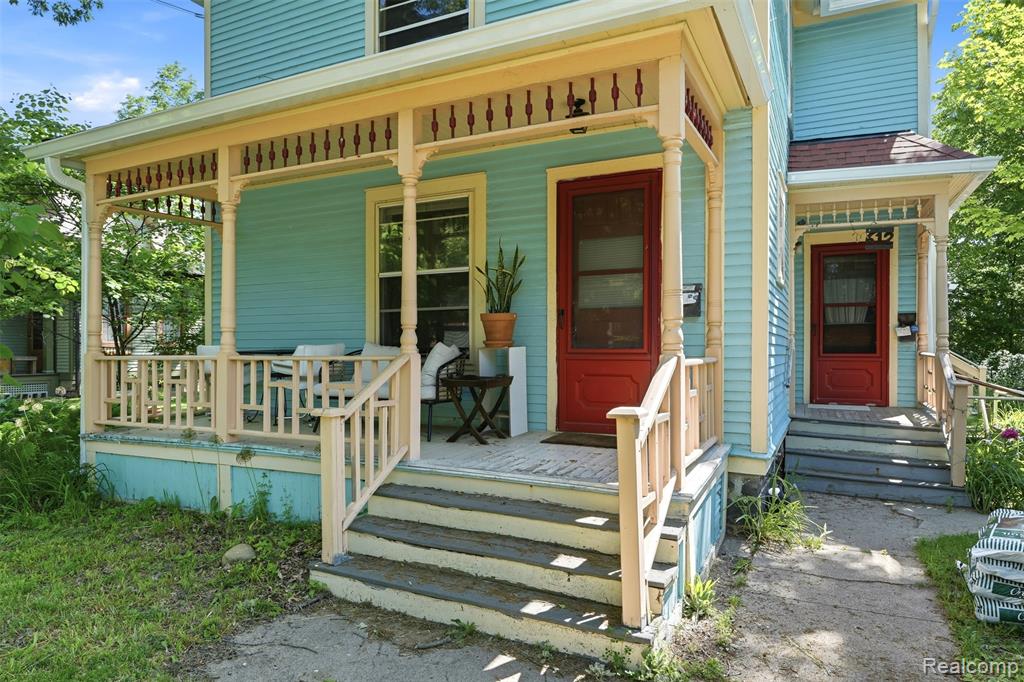 612 Spring Street Ann Arbor, MI 48103 - Photo 3 of 26