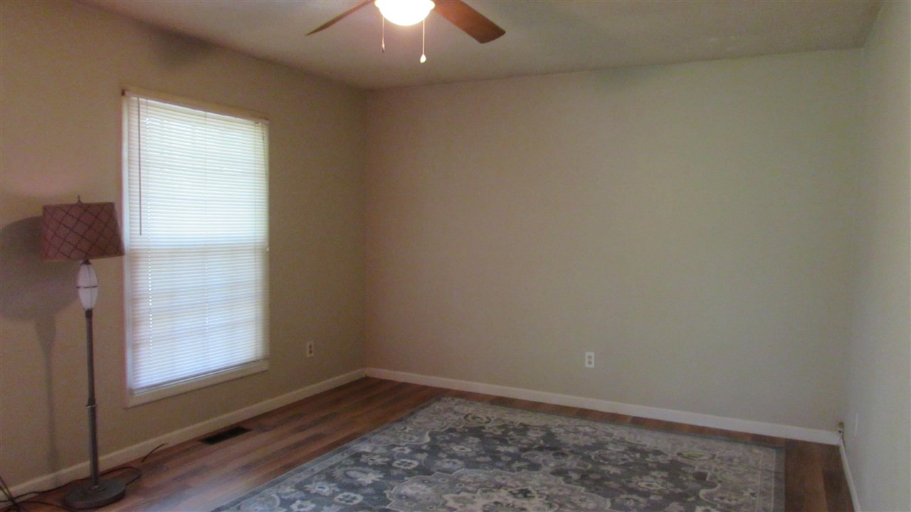 2810 Christmasville Road Jackson, TN 38305 - Photo 2 of 14 Photo 2