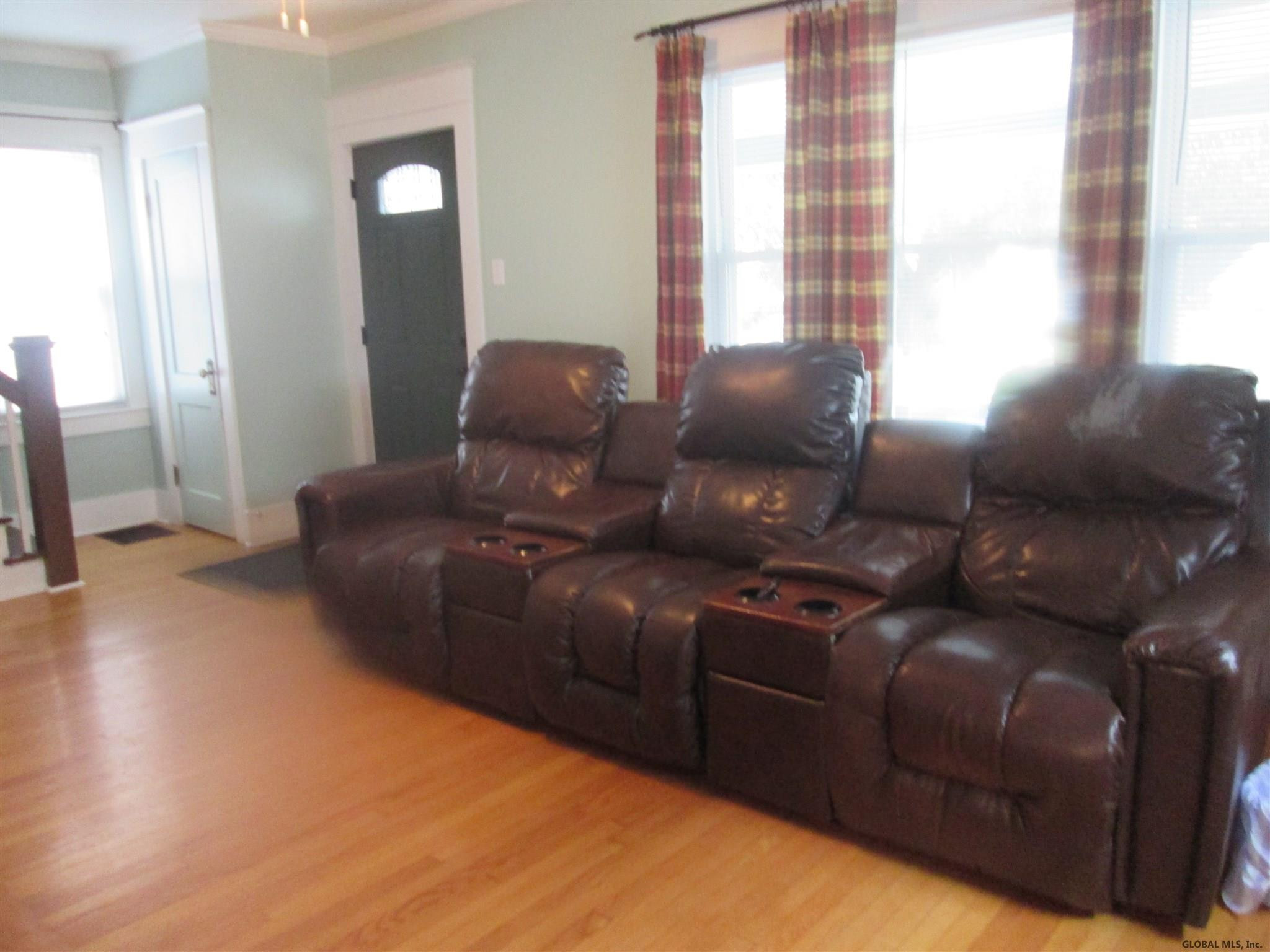 22 Irving Road Scotia, NY 12302 - Photo 2 of 30 Photo 2