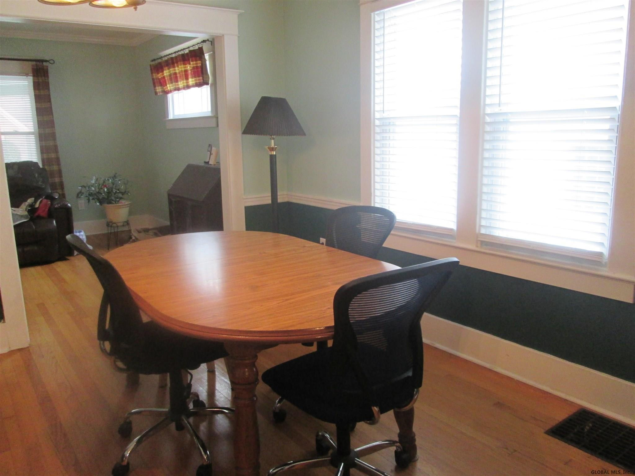 22 Irving Road Scotia, NY 12302 - Photo 5 of 30 Photo 5