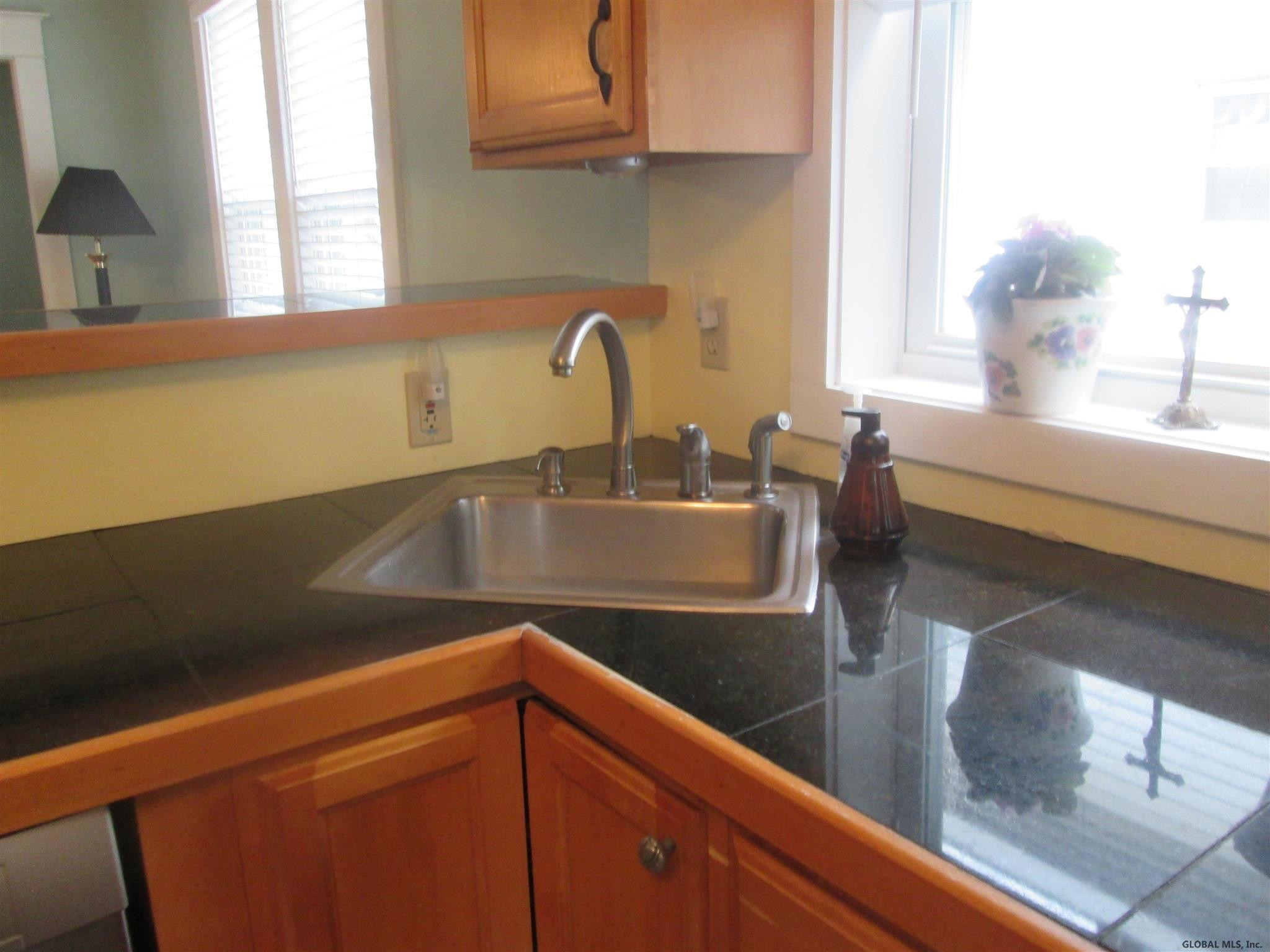 22 Irving Road Scotia, NY 12302 - Photo 9 of 30 Photo 9