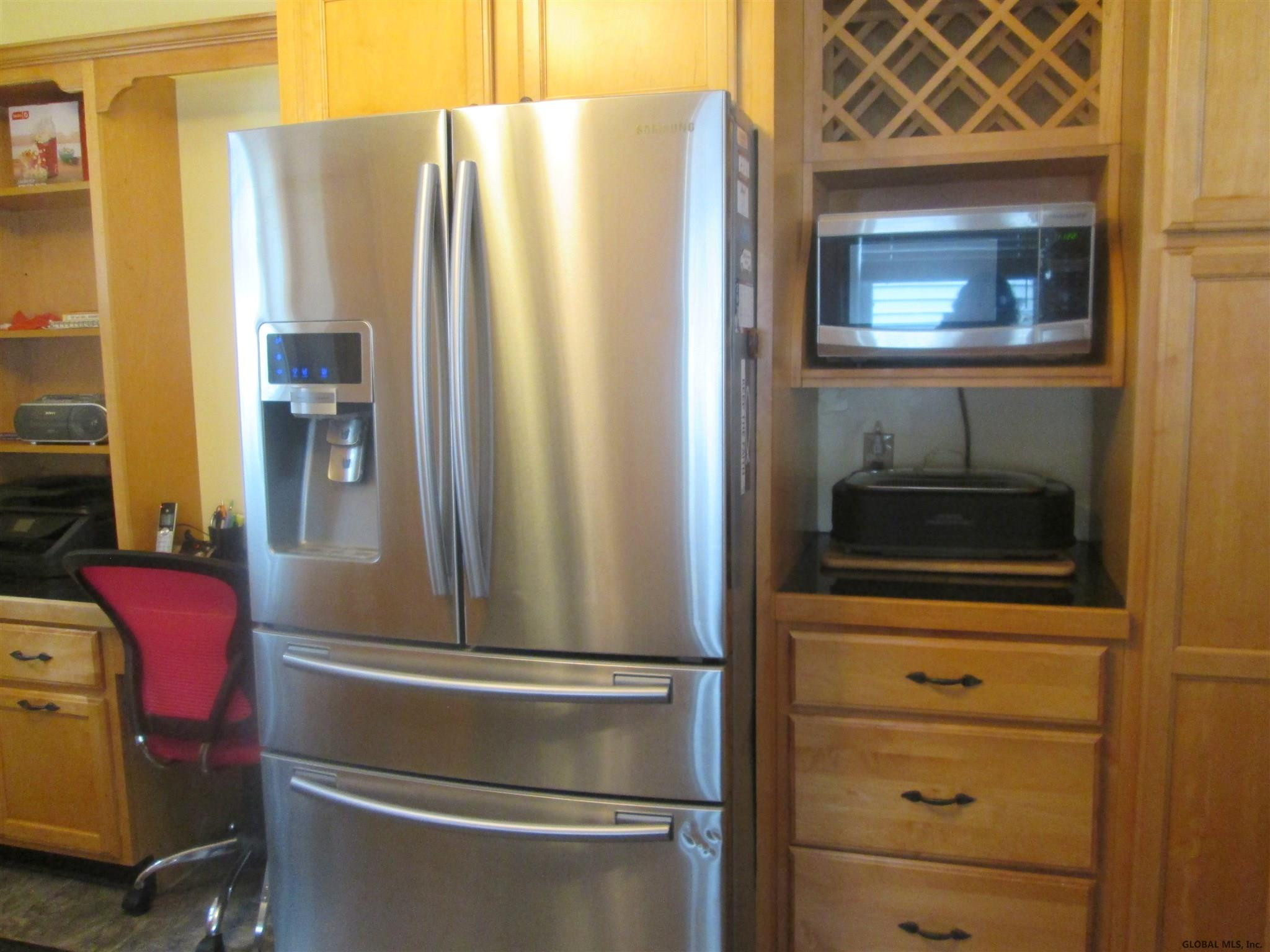 22 Irving Road Scotia, NY 12302 - Photo 10 of 30 Photo 10
