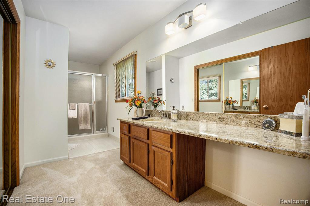 2191 Rochelle Park Drive, Unit 63 Rochester Hills, MI 48309 - Photo 15 of 29 Gallery Image 15