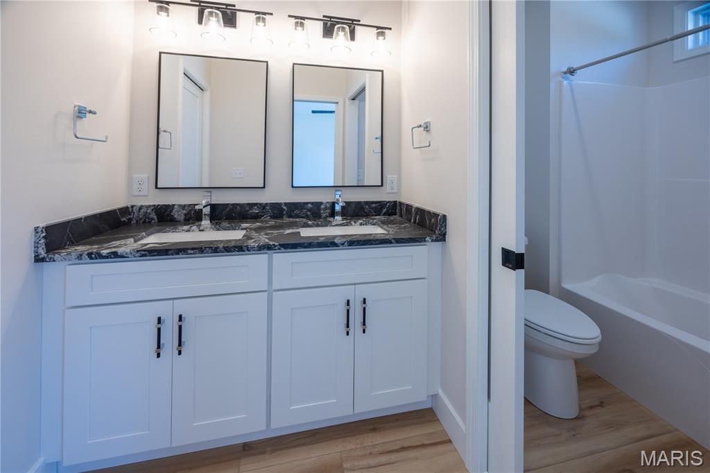 3011 Hawthorne Place Dr Cape Cape Girardeau, MO 63701 - Photo 15 of 25