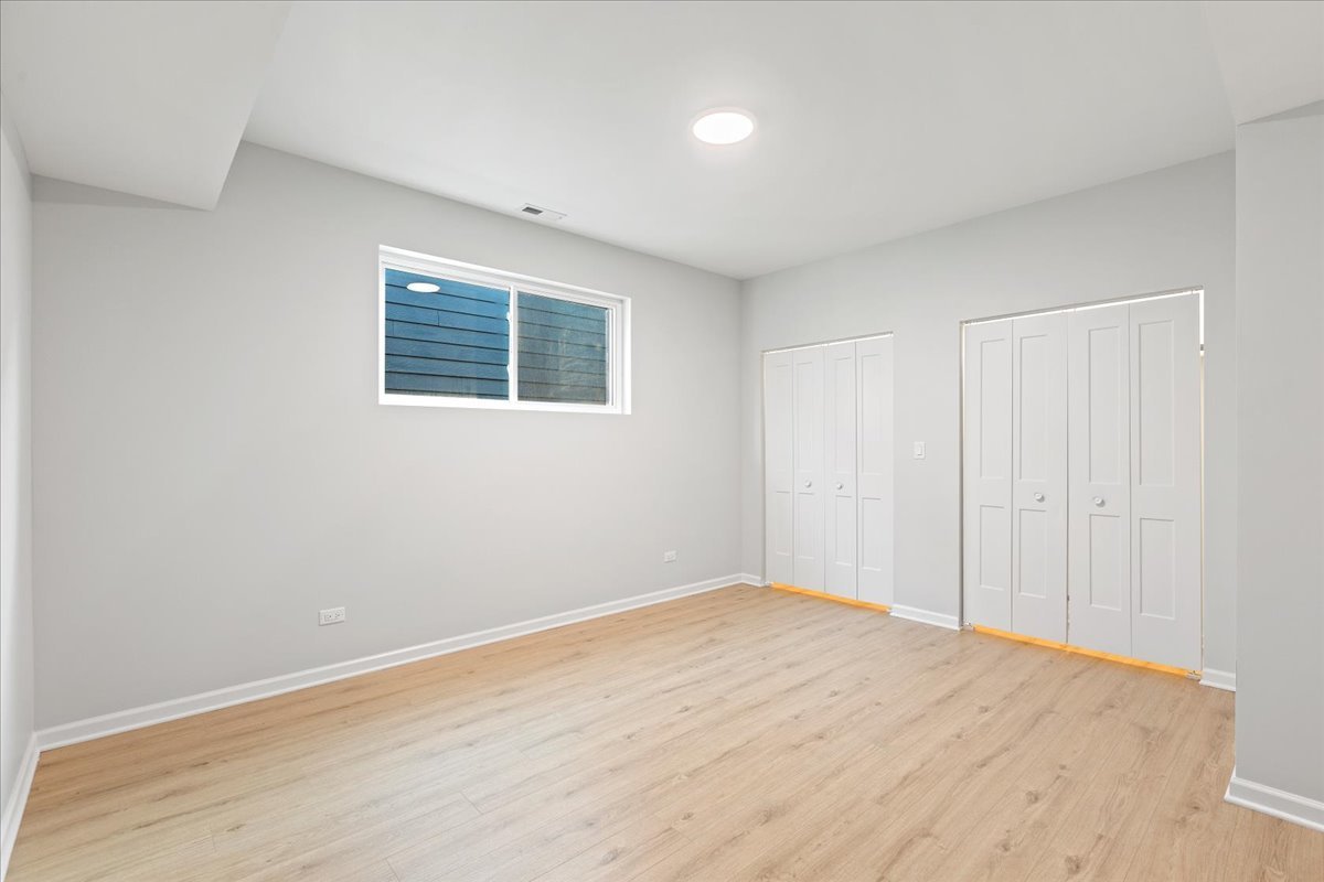 4537 South Evans Avenue, Unit 2 Chicago, IL 60653 - Photo 7 of 12 a view of an empty room