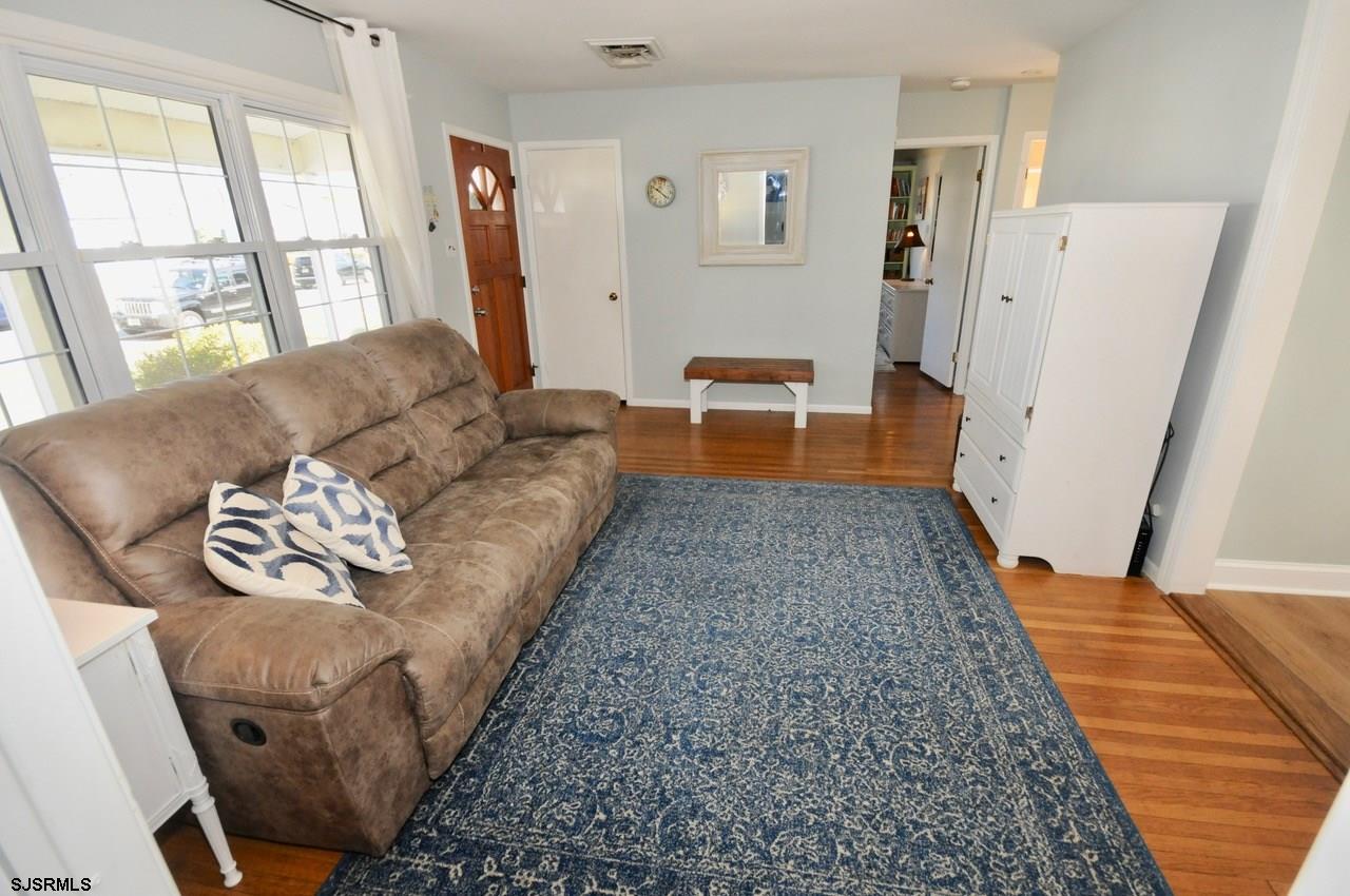 109 Haddon Road Somers Point, NJ 08244 - Photo 3 of 24 Gallery Image 3