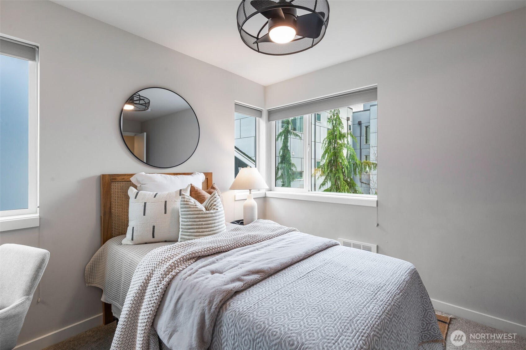 2007 Northwest 63rd Street, Unit B Seattle, WA 98107 - Photo 11 of 28