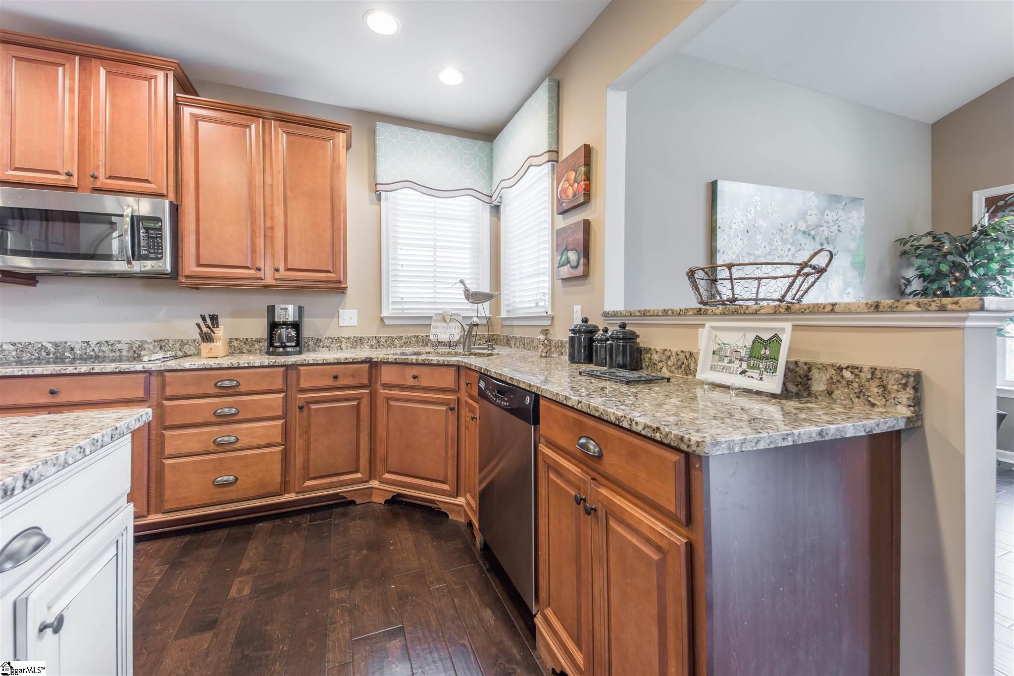 19 Hydrangea Way Simpsonville, SC 29681 - Photo 12 of 36 Gallery Image 12