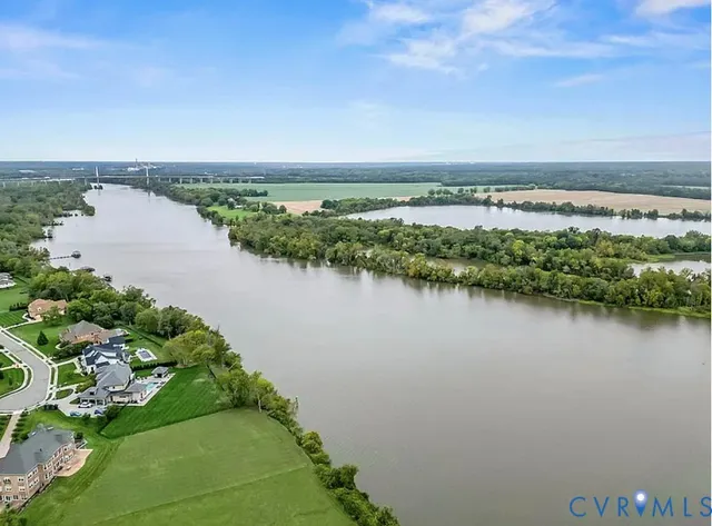 $547,000 | 1706 Mainsail Lane, Chester, VA 23836