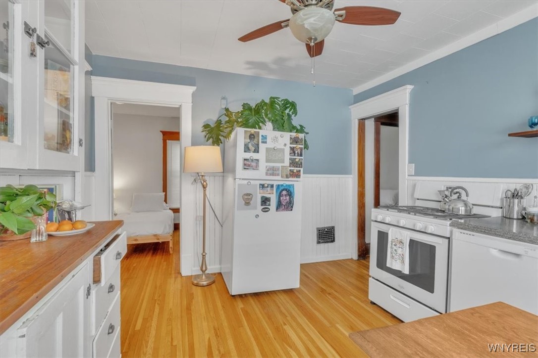 55 Beverly Road Buffalo, NY 14208 - Photo 17 of 42