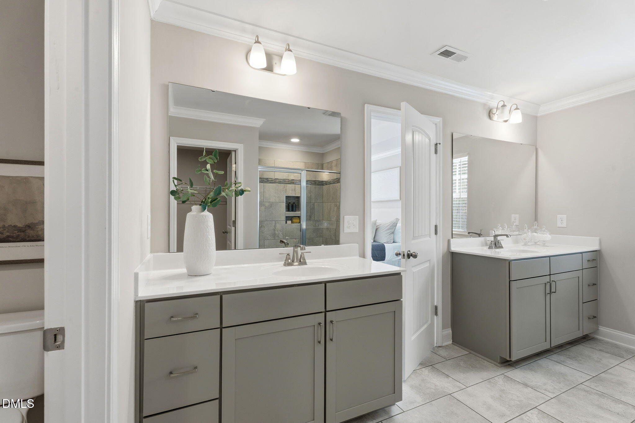 624 Newlyn Drive Raleigh, NC 27606 - Photo 14 of 23 Primary Bath