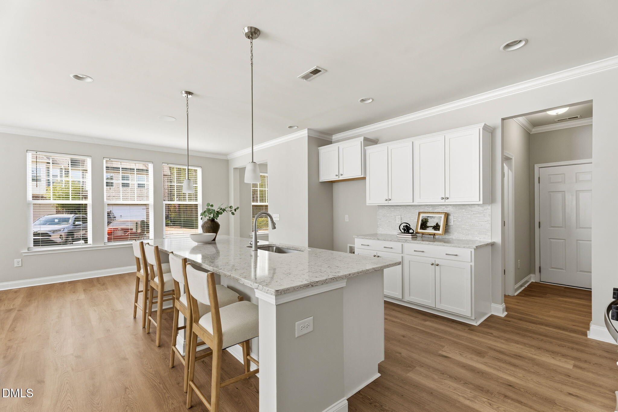 624 Newlyn Drive Raleigh, NC 27606 - Photo 5 of 23 Kitchen