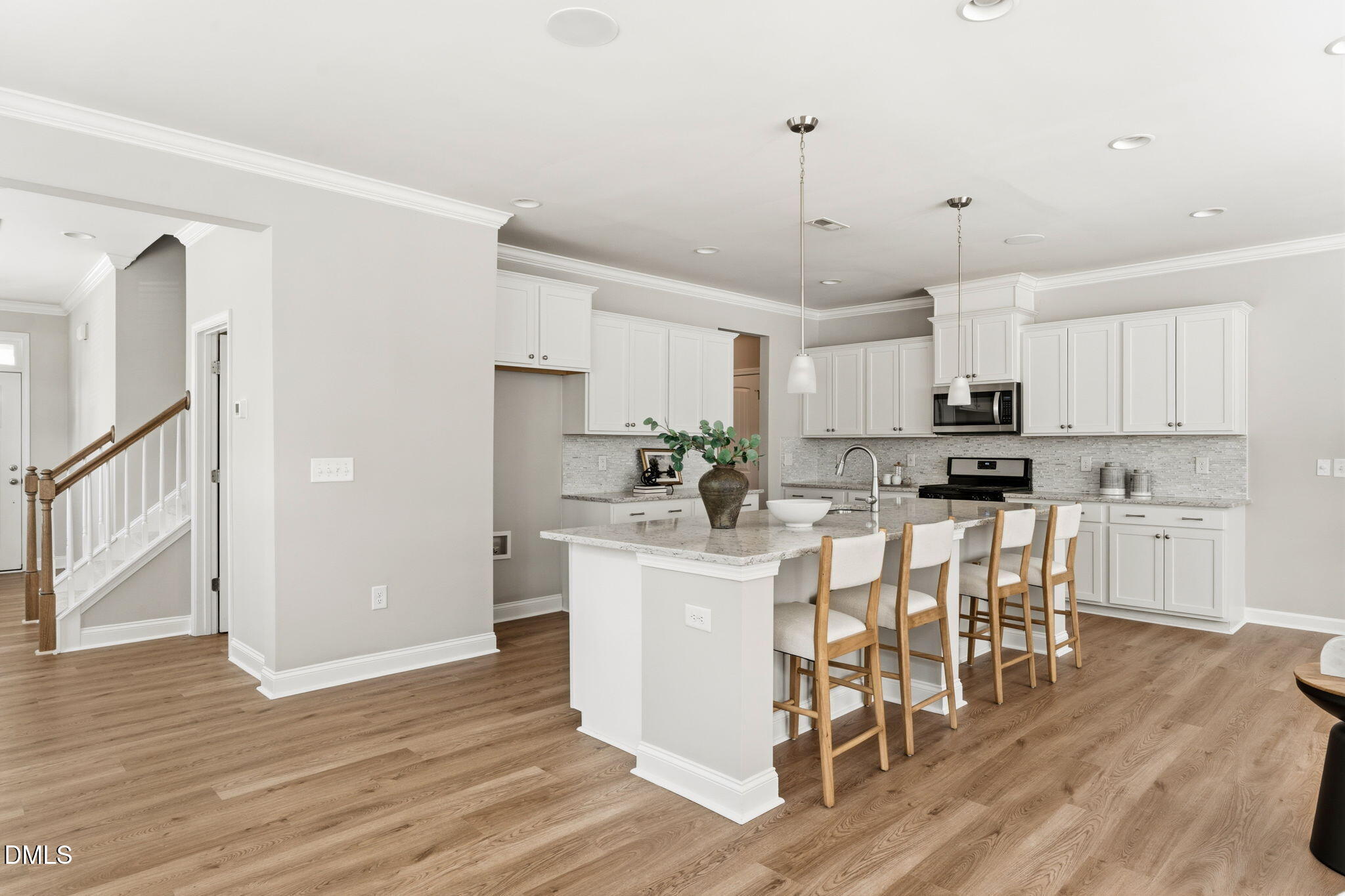624 Newlyn Drive Raleigh, NC 27606 - Photo 6 of 23 Kitchen