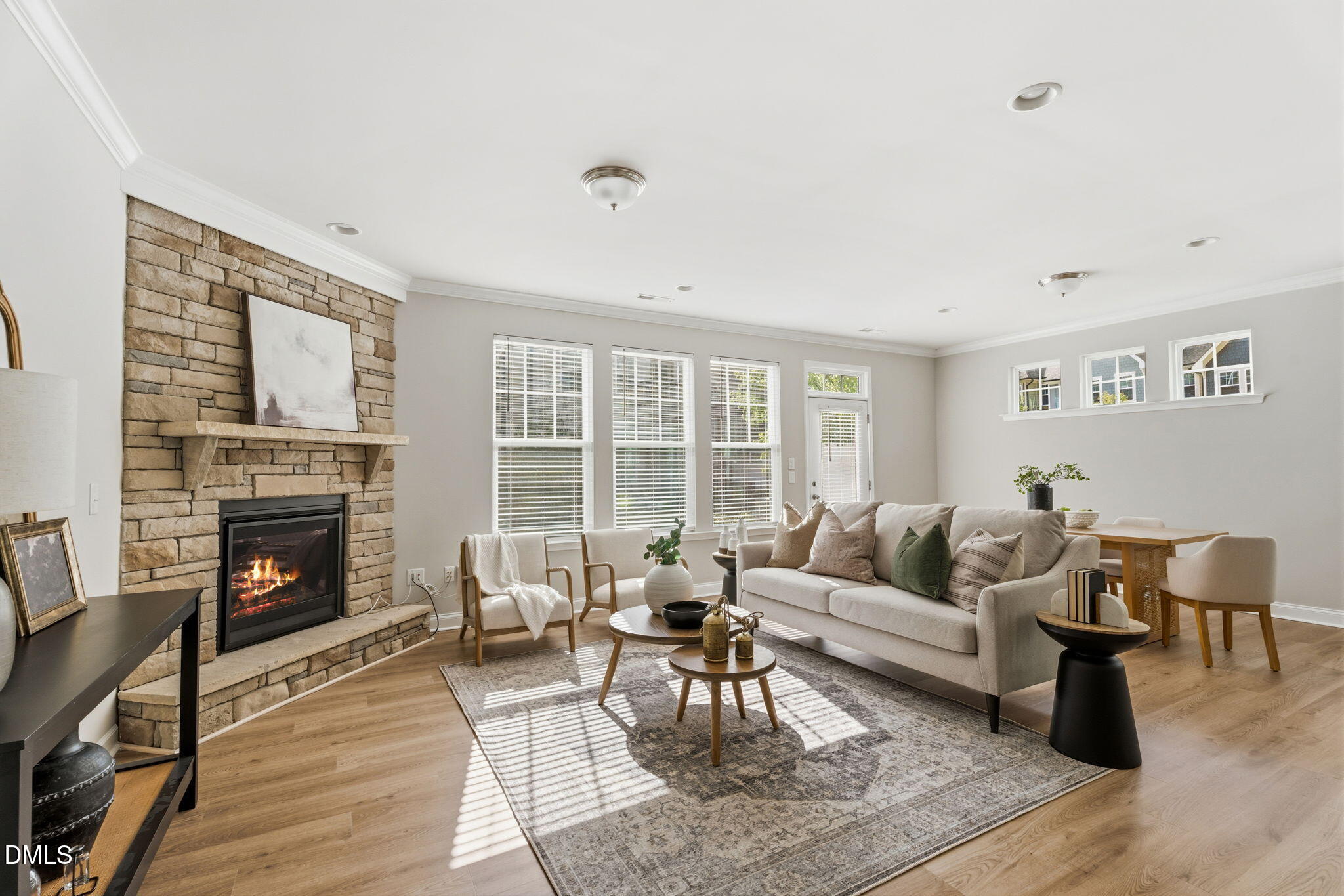 624 Newlyn Drive Raleigh, NC 27606 - Photo 10 of 23 Living Area