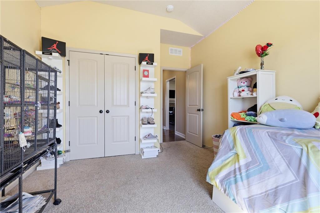 2400 Southwest River Spring Road Lee's Summit, MO 64082 - Photo 14 of 37