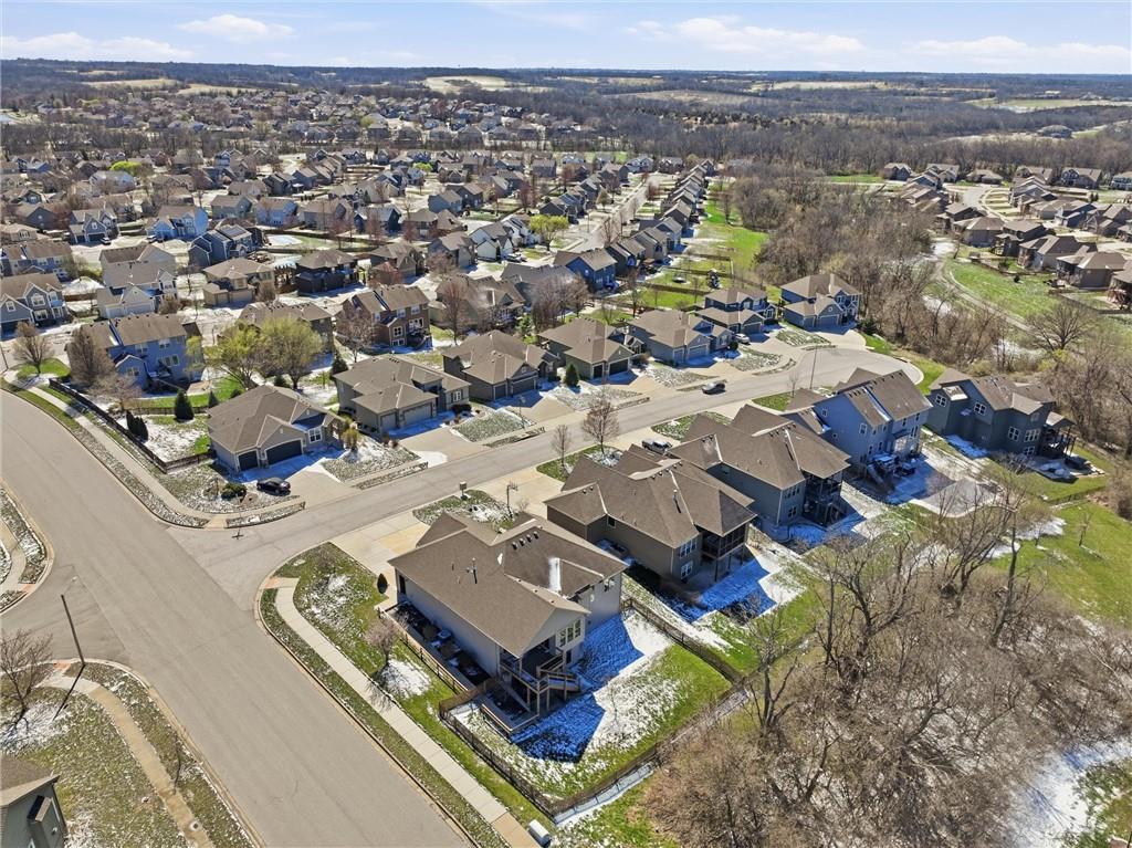 2400 Southwest River Spring Road Lee's Summit, MO 64082 - Photo 35 of 37