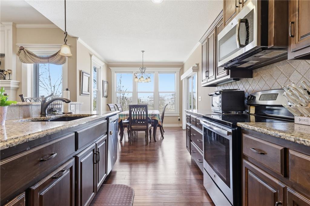 2400 Southwest River Spring Road Lee's Summit, MO 64082 - Photo 7 of 37