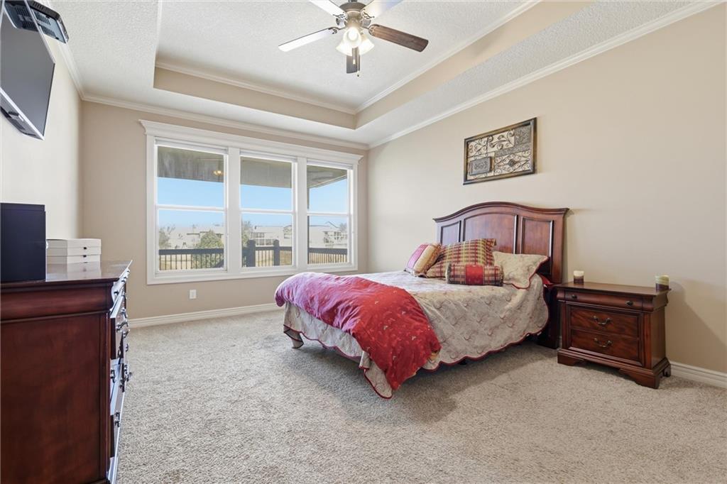 2400 Southwest River Spring Road Lee's Summit, MO 64082 - Photo 10 of 37