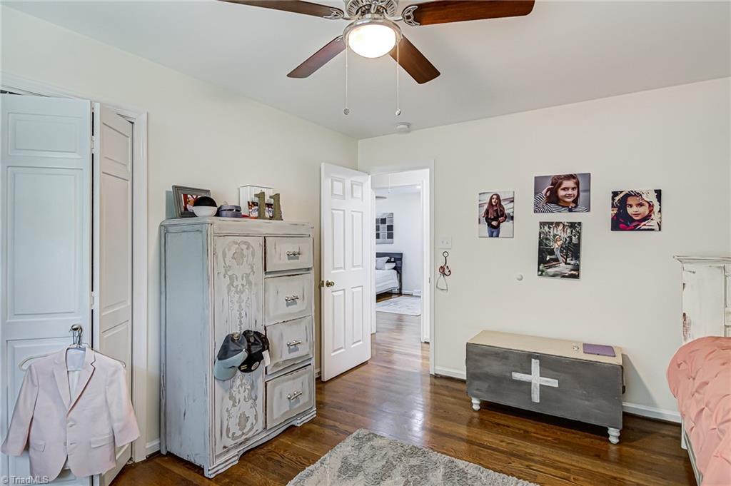 5519 Robinridge Road Greensboro, NC 27410 - Photo 25 of 40 Second Bedroom