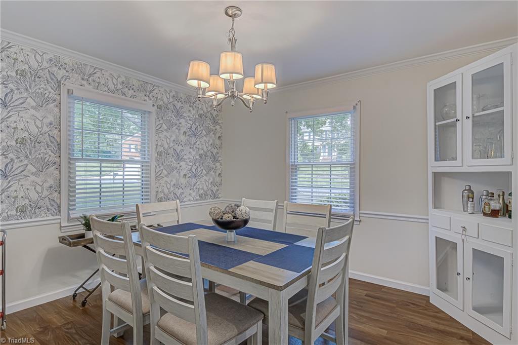 5519 Robinridge Road Greensboro, NC 27410 - Photo 7 of 40 Gallery Image 7