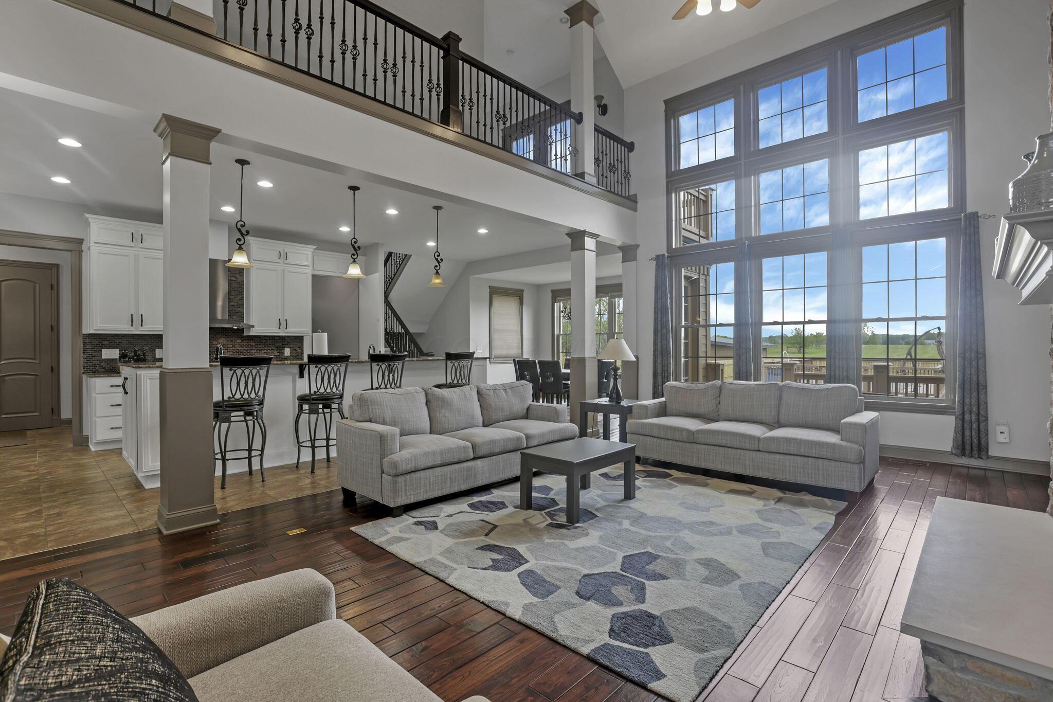 568 Cedar Hill Road Northwest Amanda, OH 43102 - Photo 10 of 102 Family Room