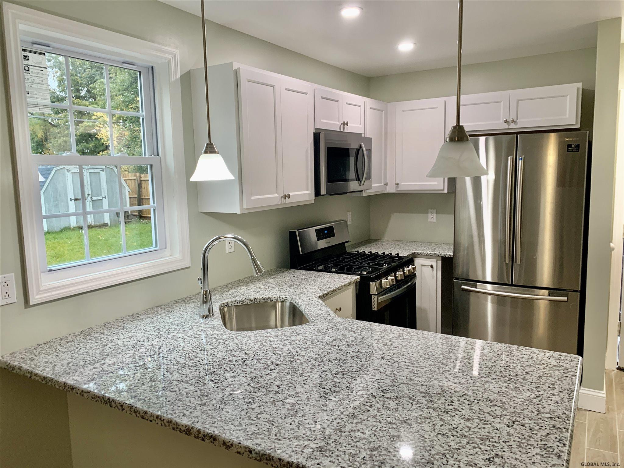 1061 Roberta Road Rotterdam, NY 12303 - Photo 3 of 16 Photo 3