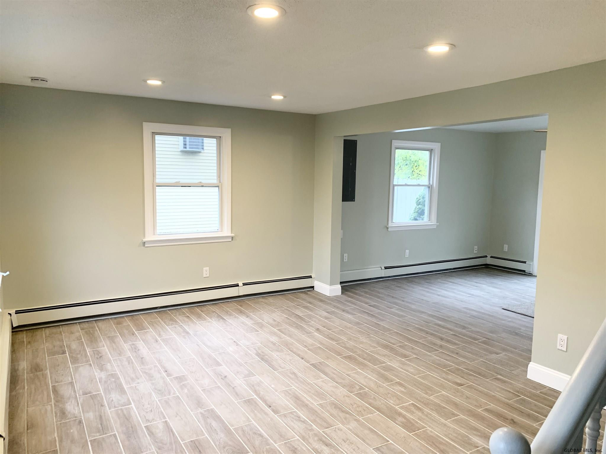 1061 Roberta Road Rotterdam, NY 12303 - Photo 7 of 16 Photo 7