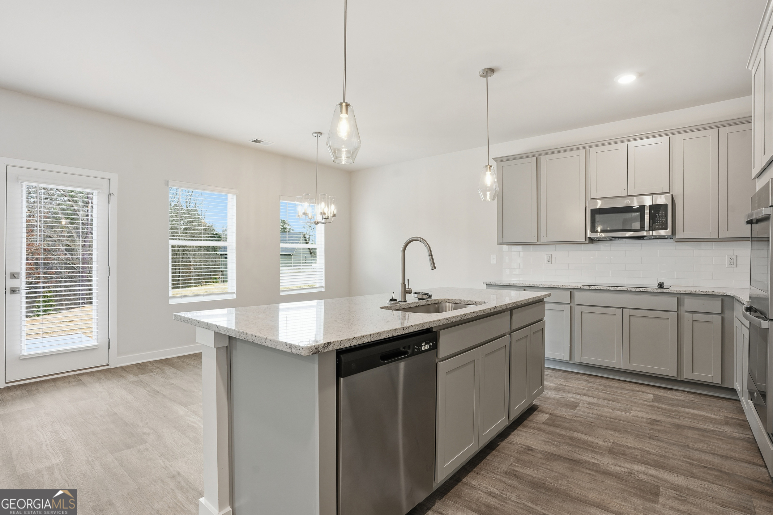 237 Jarrett Street Fairburn, GA 30213 - Photo 6 of 30 Gallery Image 6
