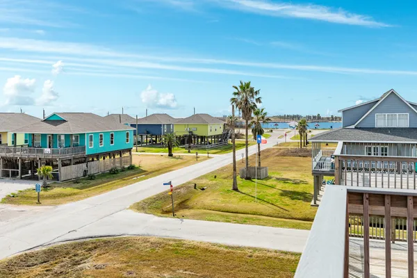 $415,000 | 1214 Fort Velasco Drive, Surfside Beach, TX 77541