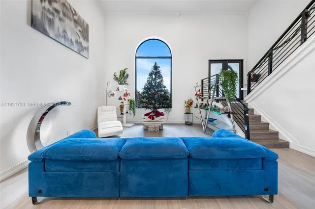 $1,350,000 | 13840 Chatham Place, Davie, FL 33325