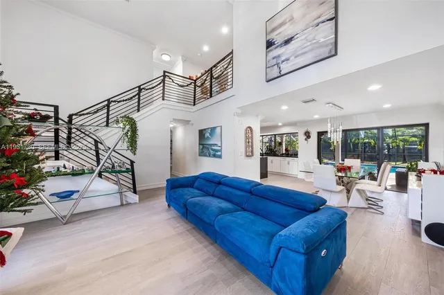 $1,350,000 | 13840 Chatham Place, Davie, FL 33325