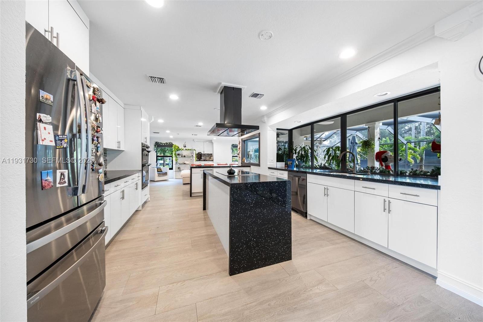 13840 Chatham Place Davie, FL 33325 - Photo 23 of 100