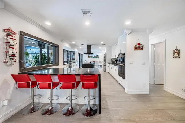 $1,350,000 | 13840 Chatham Place, Davie, FL 33325