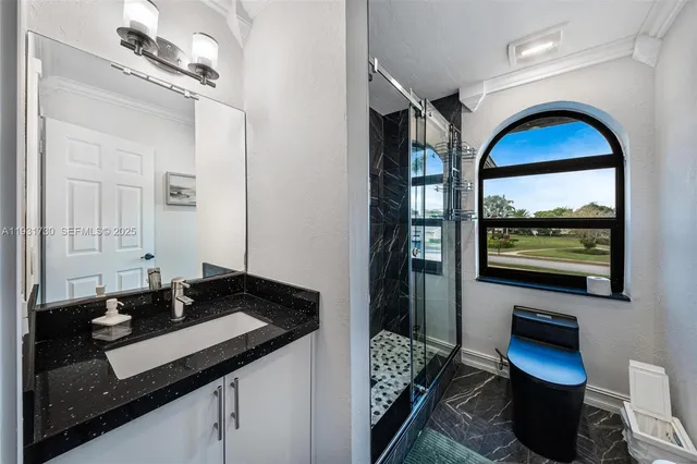 $1,350,000 | 13840 Chatham Place, Davie, FL 33325