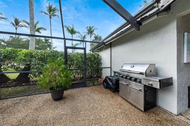 $1,350,000 | 13840 Chatham Place, Davie, FL 33325