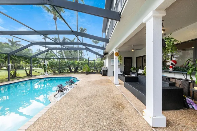 $1,350,000 | 13840 Chatham Place, Davie, FL 33325